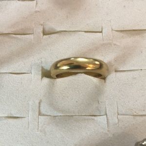 Bronze Milano Italy Gold Tone Ring Size 4-4.25"